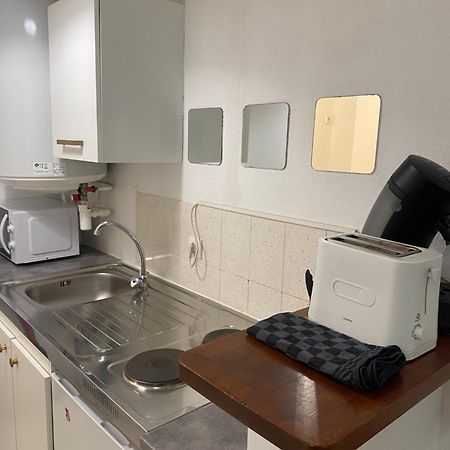 Studio A 5 Mn A Pied De La Gare Saint-Roch Montpellier Bagian luar foto