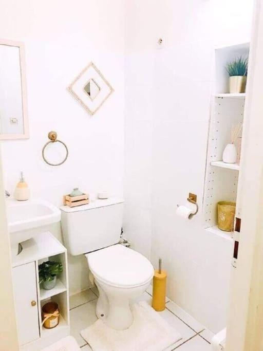 Studio A 5 Mn A Pied De La Gare Saint-Roch Montpellier Bagian luar foto